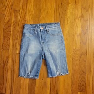Old navy light wash girls shorts